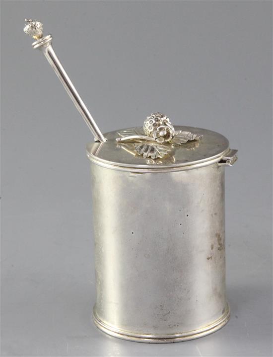 A modern Theo Fennell silver strawberry jam preserve pot and cover with preserve spoon, 11.5oz.